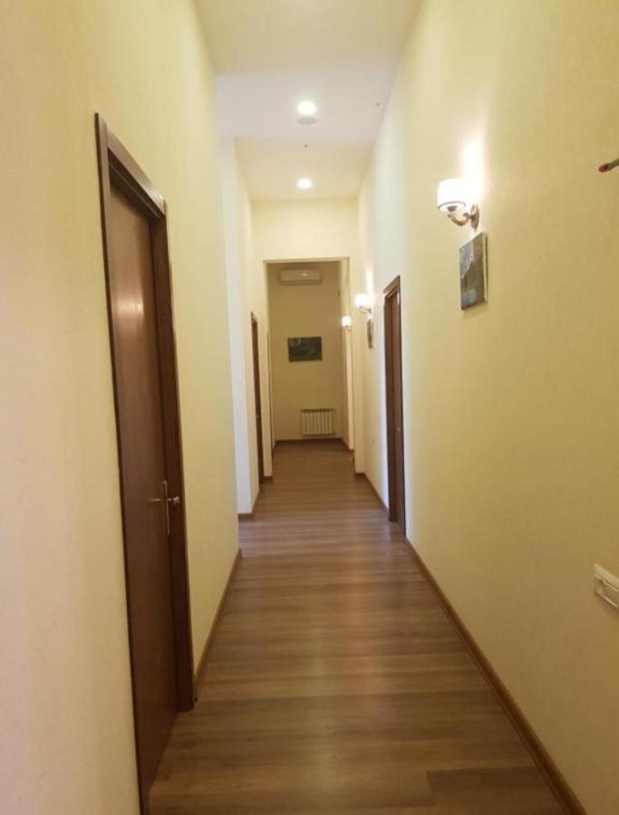 Central Apartment Bakoe Buitenkant foto